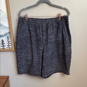 Men’s Grey Lululemon Workout Shorts